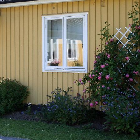 Ljungsbro Vandrarhem Exterior foto
